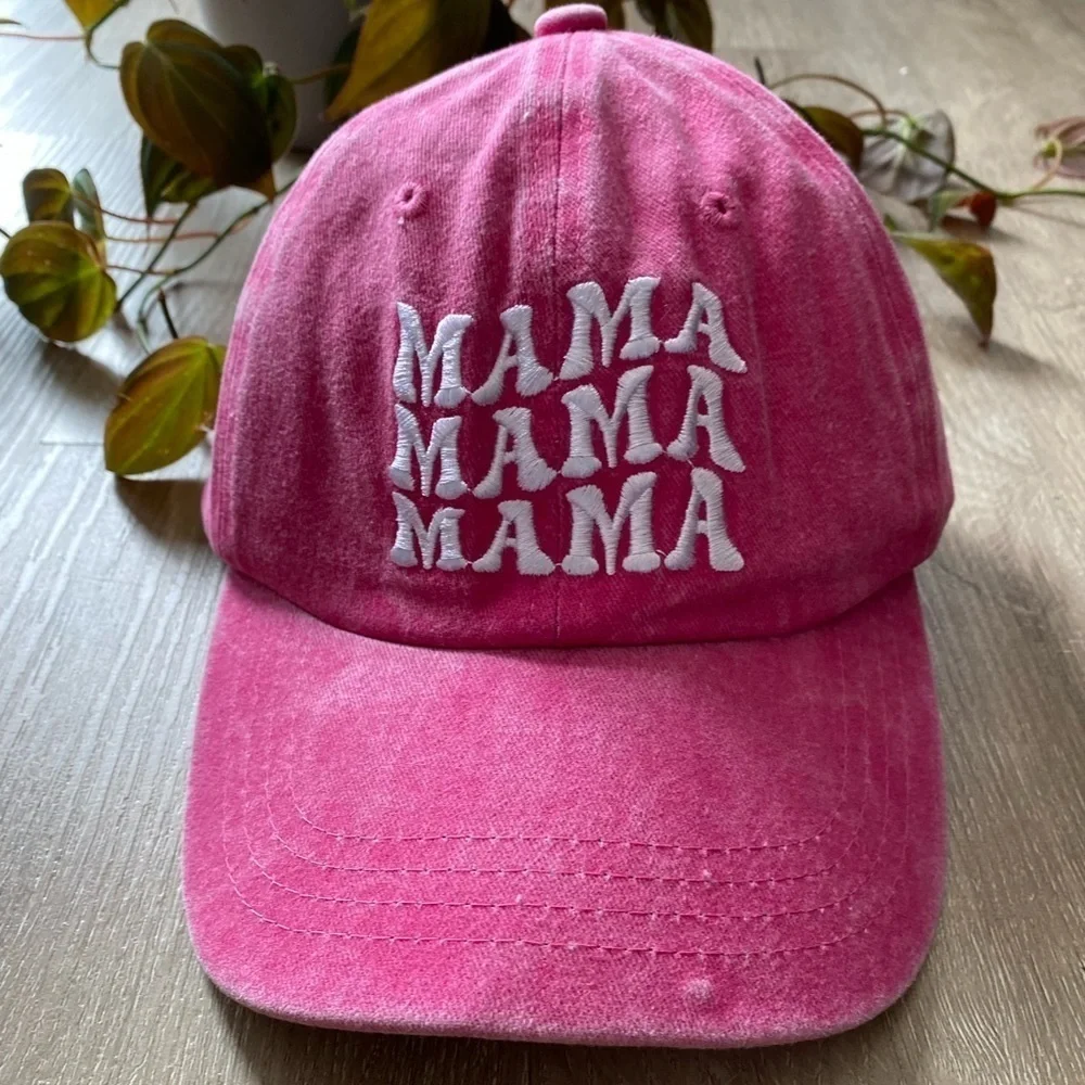 Mama Embroidered Hat (Pink)